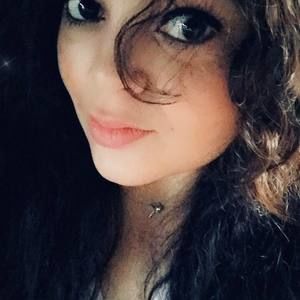 Meet your Posher, Teresa